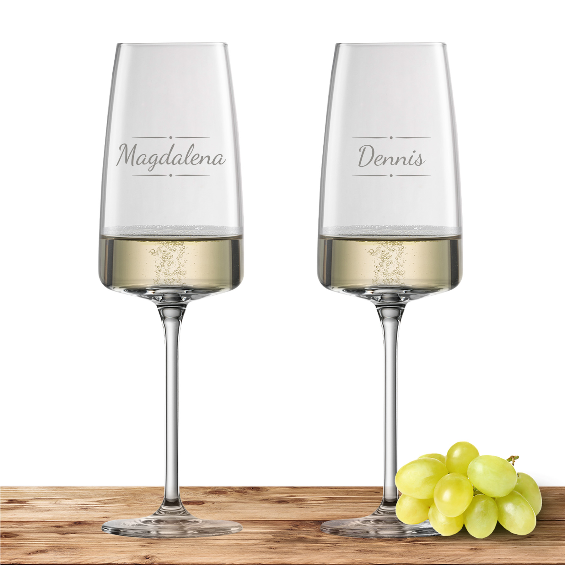 Produktbild von 2x Zwiesel Glas Sekt- und Schaumweinglas VIVID SENSES 388ml "Verzierung 03" mit Name oder Wunschtext